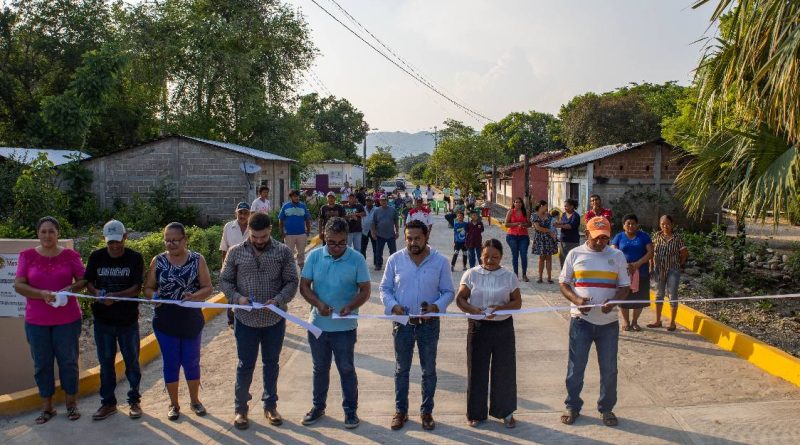 Inauguración de obra en Localidad Benito Juárez Inauguración de obra en Localidad Benito Juárez